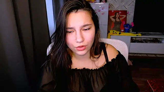 Arianna Grend online show from November 3, 2025, 11:47 am