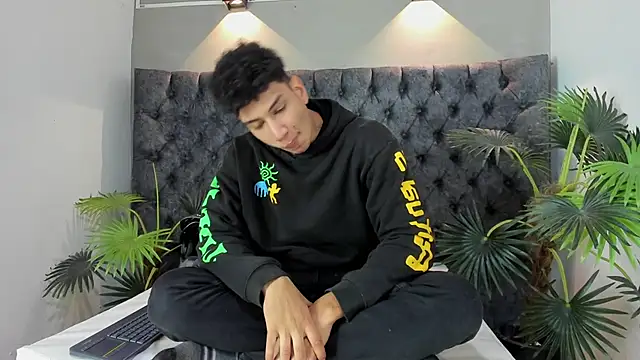 ALAN REDINGER online show from November 13, 2025, 1:15 pm