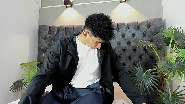 ALAN REDINGER online show from November 12, 2025, 1:04 pm