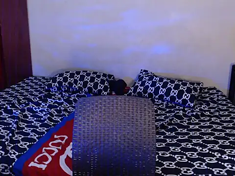 hotrerexxx online show from December 1, 2025, 8:48 am