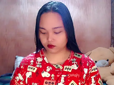  Lylia online show from March 23, 2026, 10:09 pm