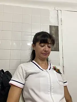 aphrodite sexy online show from March 14, 2026, 12:33 pm