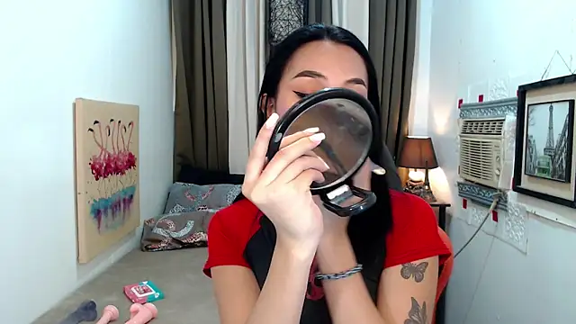 Snapshot of Goddess_Isabel chatting on October 6, 2025, 1:51 am Goddess Isabel online show from October 6, 2025, 1:51 am
