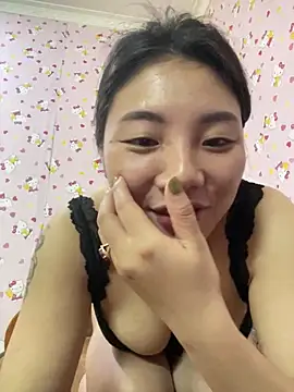 Snapshot of D2sweet chatting on October 23, 2025, 3:43 pm D2sweet online show from October 23, 2025, 3:43 pm