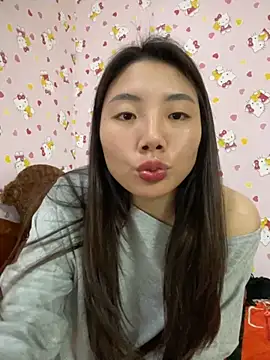 Snapshot of D2sweet chatting on November 25, 2025, 3:45 pm D2sweet online show from November 25, 2025, 3:45 pm