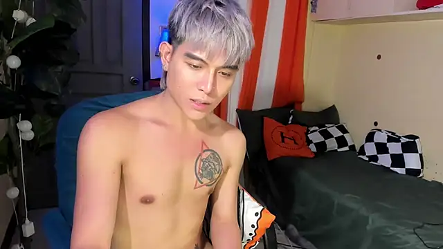 Snapshot of Bentlyfuck chatting on July 21, 2026, 11:44 am Bentlyfuck online show from July 21, 2026, 11:44 am