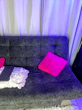 Alexa  Blue online show from October 3, 2025, 4:08 pm