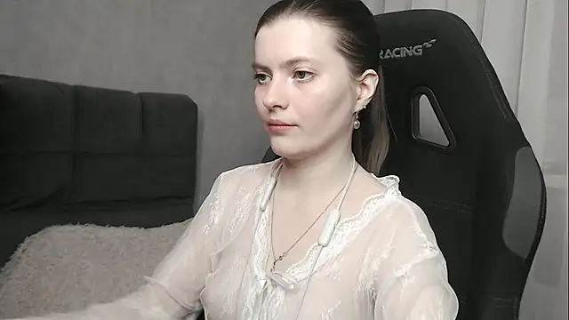 Snapshot of cute_elfy_ chatting on November 12, 2025, 2:32 pm cute elfy online show from November 12, 2025, 2:32 pm