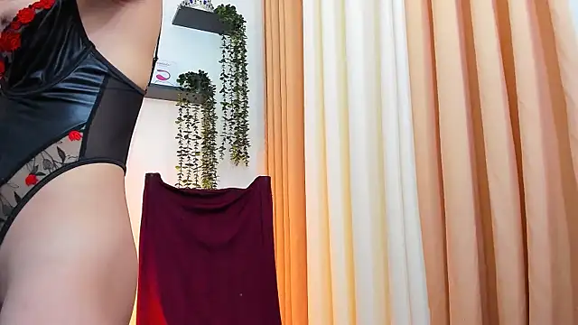 Yoursexy adriana online show from March 24, 2026, 7:19 am