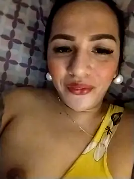 enoria1992 online show from November 11, 2025, 7:03 am