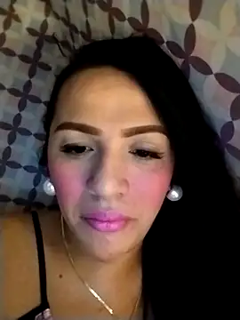 enoria1992 online show from October 8, 2025, 6:04 am