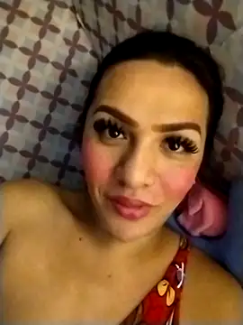 enoria1992 online show from April 7, 2026, 6:04 am