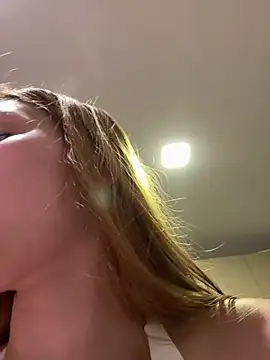 Nikii   online show from March 22, 2026, 3:54 am