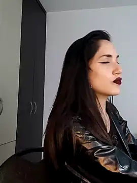 kathryn red28 online show from February 13, 2026, 2:06 pm