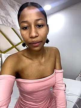 LorenBeiker- online show from November 8, 2025, 11:14 am