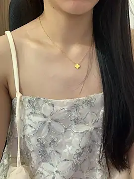 JennyQueen18 online show from March 5, 2026, 7:49 am