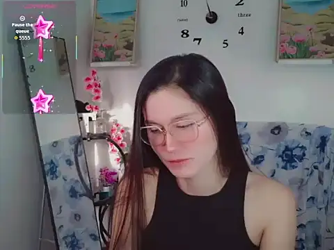 Snapshot of anne_smithe chatting on January 14, 2026, 11:08 pm anne smithe online show from January 14, 2026, 11:08 pm