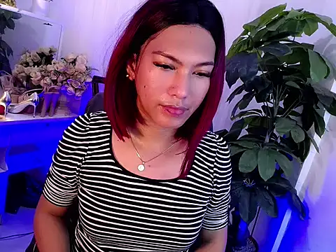 Snapshot of Queensabbyvee chatting on September 29, 2025, 1:56 am Queensabbyvee online show from September 29, 2025, 1:56 am