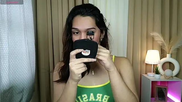 Hoelymorri online show from January 7, 2026, 5:45 am