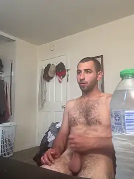 Sj61799 online show from October 31, 2025, 11:33 pm