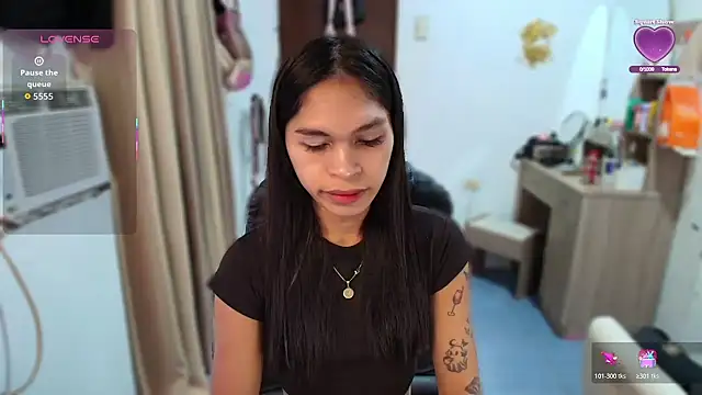 Snapshot of sexloverxxz chatting on December 23, 2025, 8:46 am sexloverxxz online show from December 23, 2025, 8:46 am