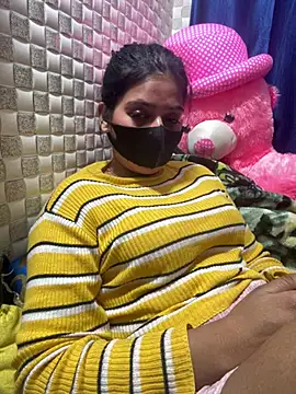 Hot Jaanvi  online show from March 4, 2026, 4:37 pm