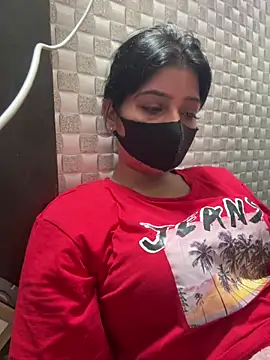 Hot Jaanvi  online show from May 28, 2026, 4:31 am