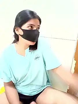 Hot Jaanvi  online show from September 22, 2025, 4:51 am