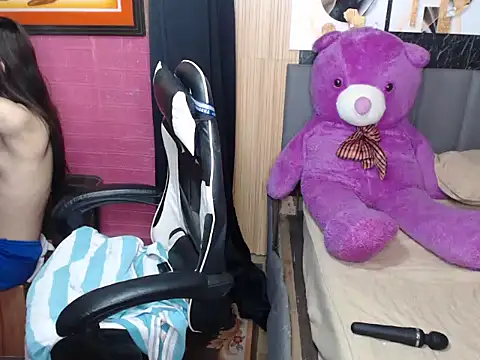 Raffa ella69 online show from March 12, 2026, 1:48 pm