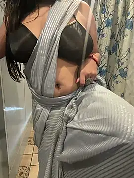 prisha944 online show from February 8, 2026, 5:16 am