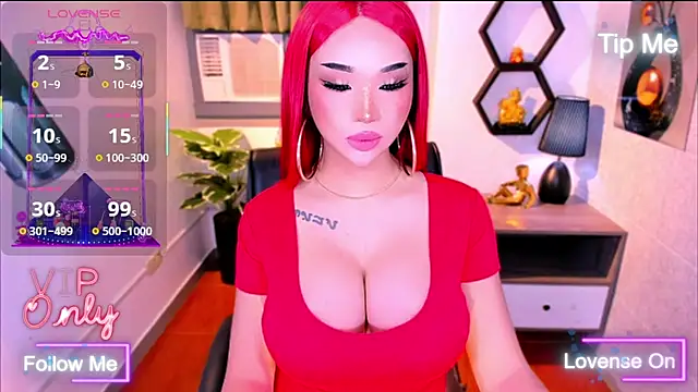 TriciaCumLoader online show from April 10, 2026, 9:11 pm