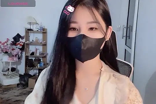 Snapshot of ___Daisy___ chatting on November 9, 2025, 2:21 pm Daisy online show from November 9, 2025, 2:21 pm