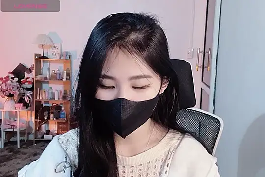 Snapshot of ___Daisy___ chatting on November 27, 2025, 6:03 am Daisy online show from November 27, 2025, 6:03 am