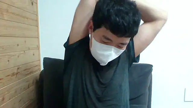  kinggun  online show from October 28, 2025, 1:10 pm