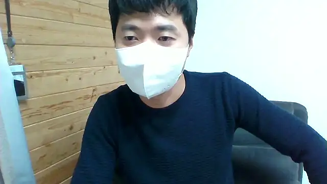  kinggun  online show from December 3, 2025, 1:21 pm