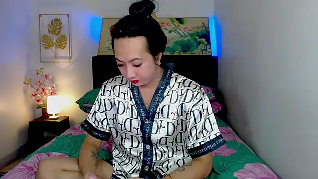 LovelyQueen69 online show from July 23, 2026, 5:20 pm