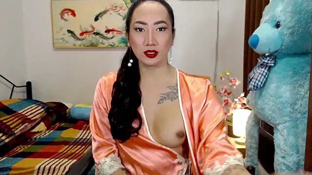 LovelyQueen69 online show from September 18, 2025, 9:34 am