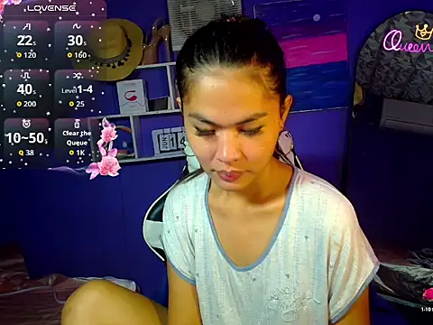 urgirljane online show from June 14, 2026, 10:33 pm