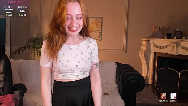 Snapshot of Violet_Griffen chatting on May 6, 2026, 3:49 pm Violet Griffen online show from May 6, 2026, 3:49 pm