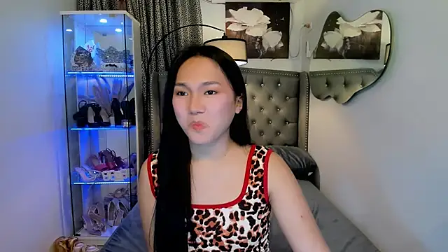 bigcockvenice online show from November 18, 2025, 3:04 pm