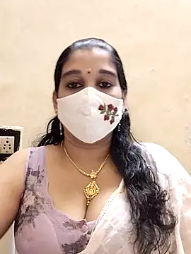 amelia-rani online show from October 31, 2025, 4:31 am