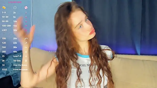 lovelyalivia online show from March 28, 2026, 7:09 am