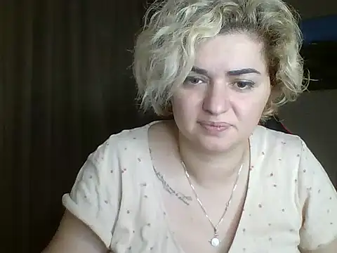 Wymini online show from September 20, 2025, 8:03 pm