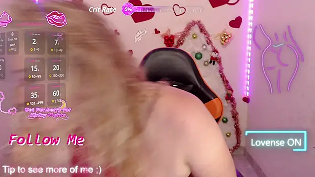 sofiacurvy 45 online show from December 17, 2025, 10:15 pm