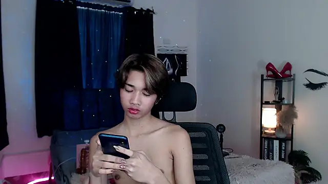 Lavictoriathegreat online show from December 13, 2025, 8:04 pm