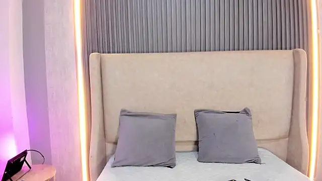 Snapshot of BenitoSaenz chatting on February 20, 2026, 12:51 pm BenitoSaenz online show from February 20, 2026, 12:51 pm