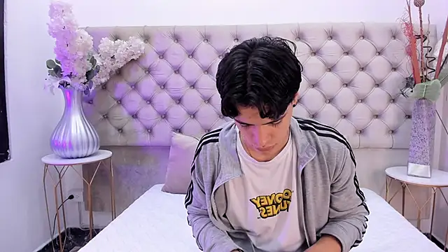 BenitoSaenz online show from November 26, 2025, 11:54 am