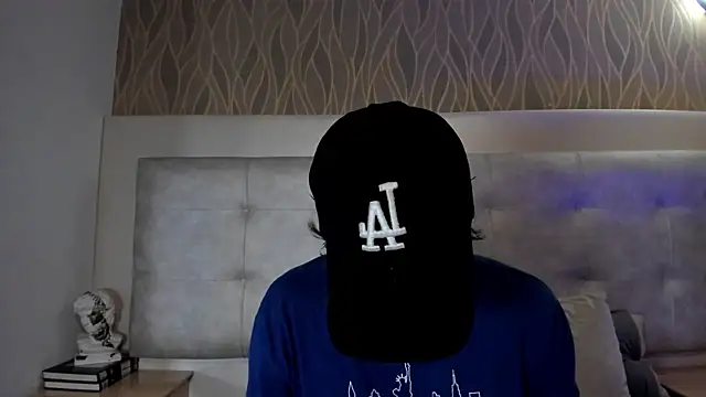 Snapshot of BenitoSaenz chatting on February 10, 2026, 2:49 pm BenitoSaenz online show from February 10, 2026, 2:49 pm