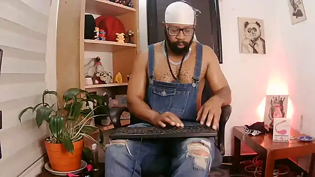 King Malik online show from October 23, 2025, 1:43 pm