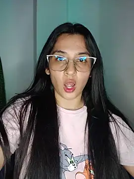 Snapshot of VALENTINA_ROUSE_ chatting on May 26, 2026, 11:14 pm VALENTINA ROUSE online show from May 26, 2026, 11:14 pm